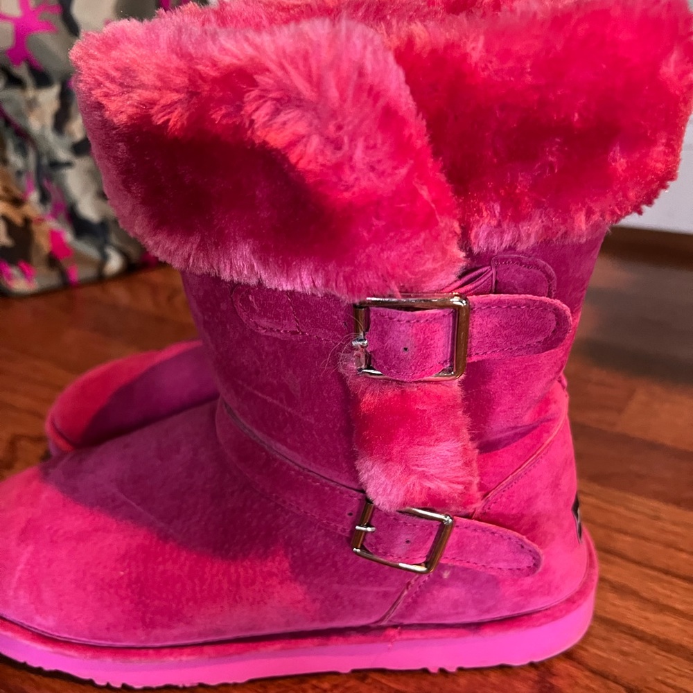 LAMO suede/shearling double buckle boots